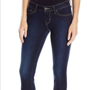Levis skinny jeans